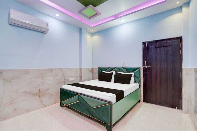 Room 3, SKD, Kanpur Nagar