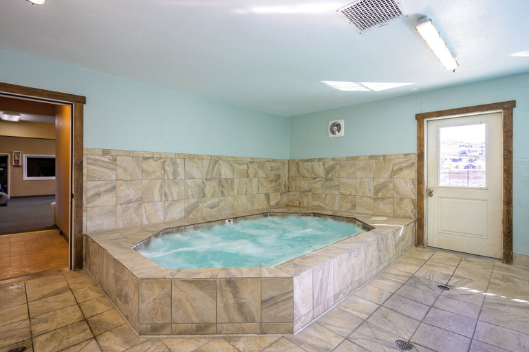 Indoor spa tub, Rocky Mountain Retreat, Grand