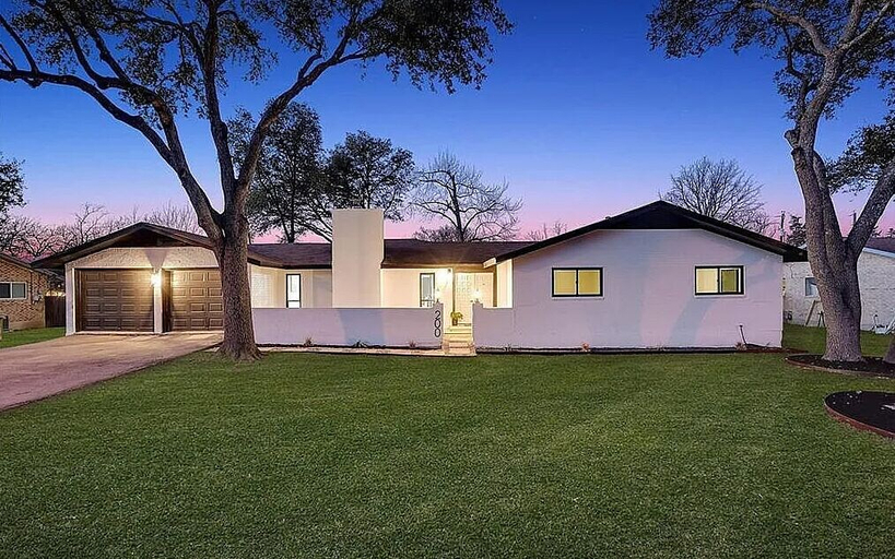 Exterior 4, Charming Ranch Home Near Dell With Cocktail Pool, Williamson