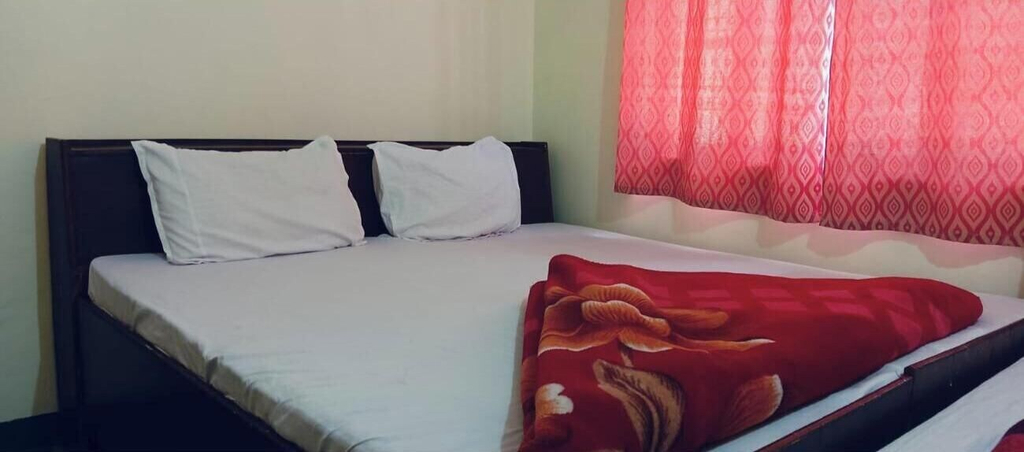 Room 5, Hotel Dev Darshan & Restaurant, Uttarkashi
