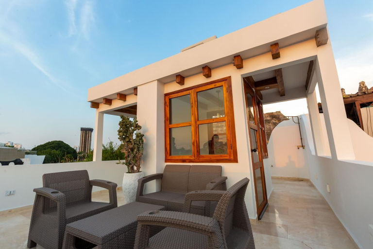 BBQ/picnic area, Casa Bali Castillo View Private Pool & R, Cartagena de Indias