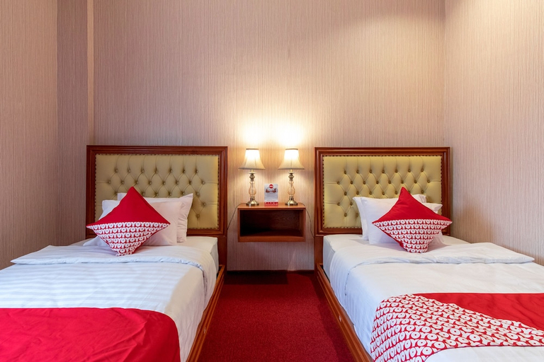 Bedroom 5, Capital O 293 Mutiara Hijau Suites Syariah, Medan