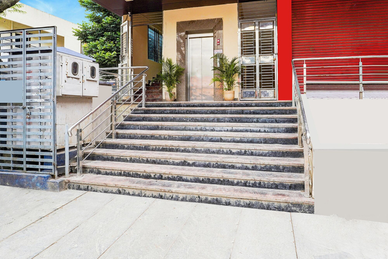 Property entrance 3, FabHotel Golden Stay - JP nagar Metro, Bangalore
