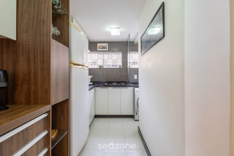 Private kitchen 2, Apt w/ Self Check-in in Asa Sul Sqs0108, Brasília