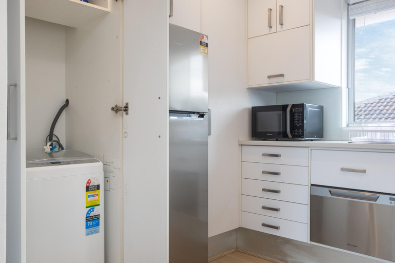 Kitchen 5, MadeComfy Trendy Apartment on Dee Why Beach, Sydney