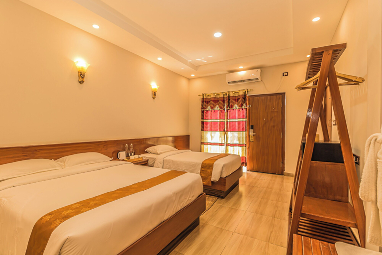Bedroom 3, Munal and Mayur Resort, Narayani