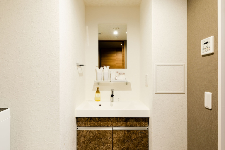 Bathroom 4, Takuto Stay Shinsaibashi, Osaka