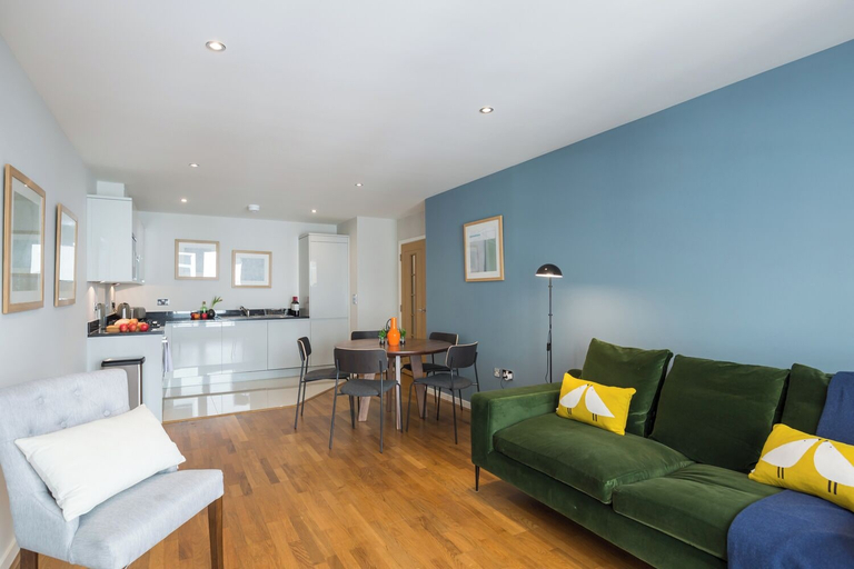 Living area 4, Native Waterloo, London