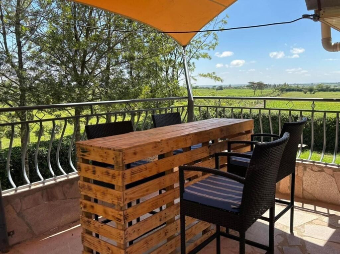 Others 5, Serian Vacation House, Narok North