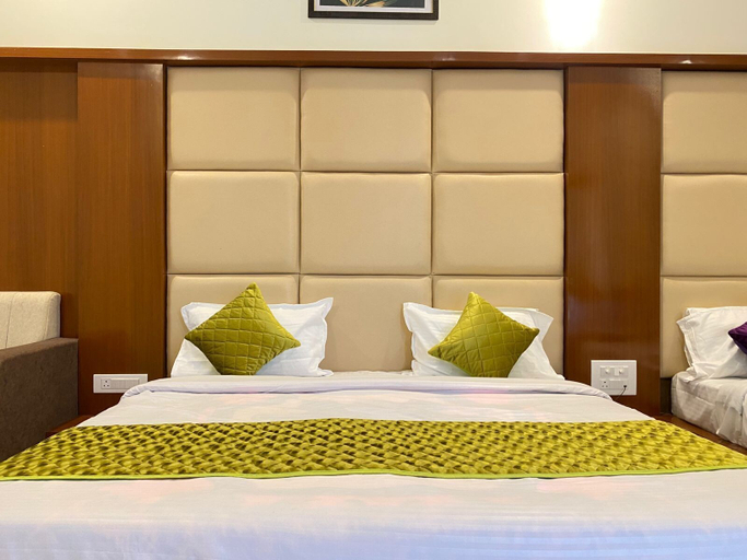 Room 1, New Crown Plaza, Jodhpur