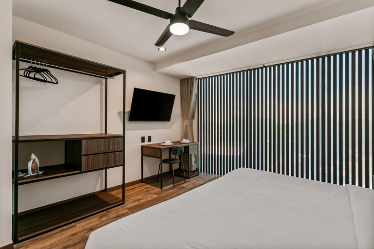 Room 4, Suites Álamos by Homirent, Querétaro