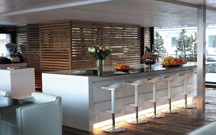 Private kitchen 2, Silver Apartments St Moritz, Maloja