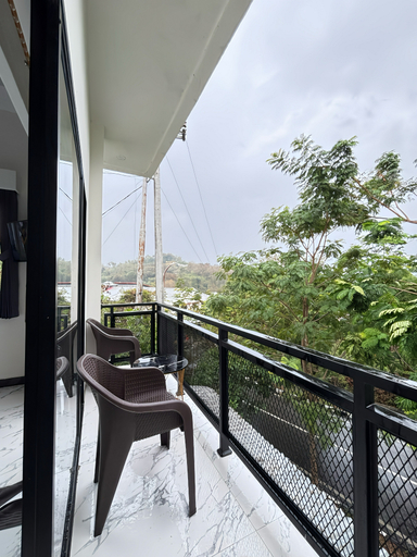 Others 5, Hostel Labuan ORA, Manggarai Barat