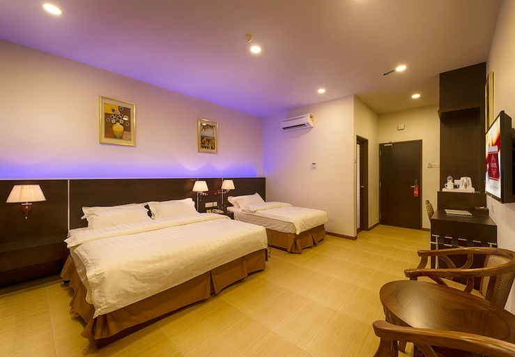 Bedroom 2, Ernes Hotel Alma Bukit Mertajam, Seberang Perai Tengah