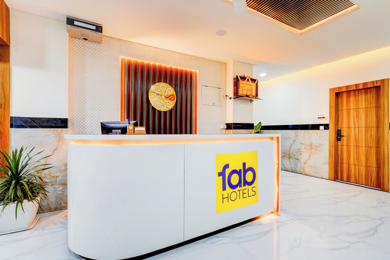 Reception 4, FabHotel Golden Stay - JP nagar Metro, Bangalore