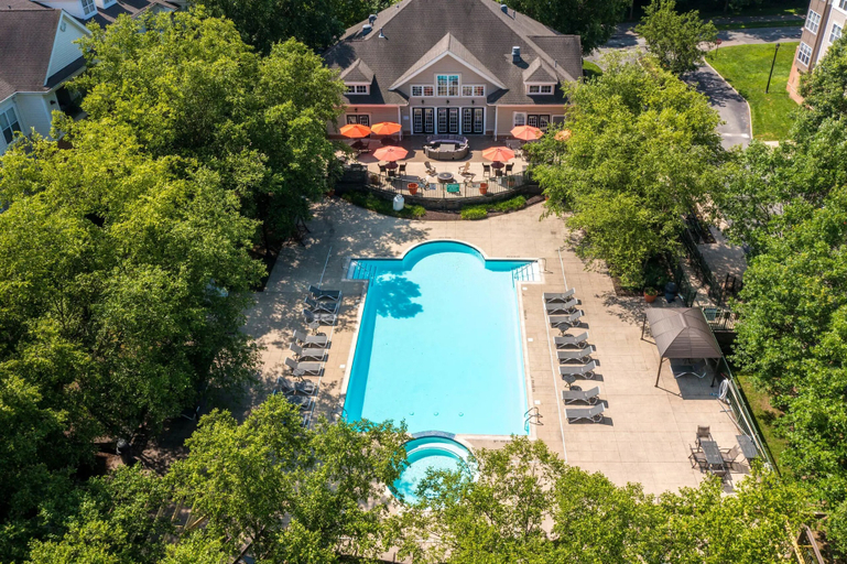 Pool, Landing Apartments Eagleville - Valley Forge, Montgomery