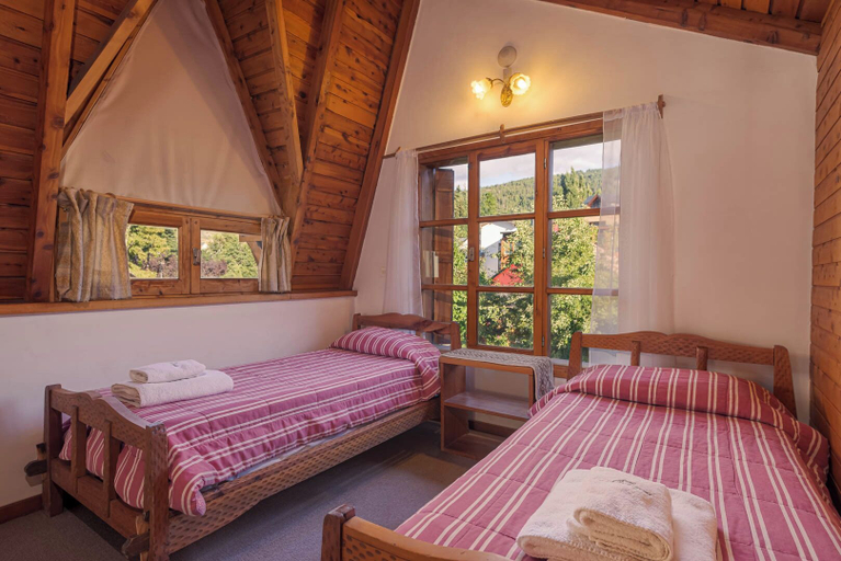 Room 2, CABAÑA EN EL CENTRO, Lacar