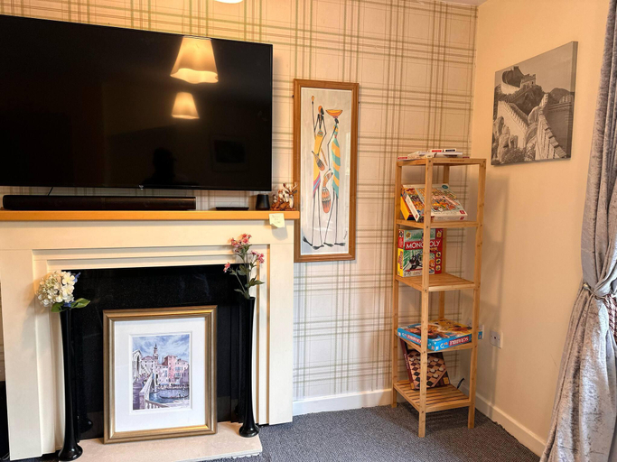 Others 5, 3 Bed Entire House - Runcorn, Halton