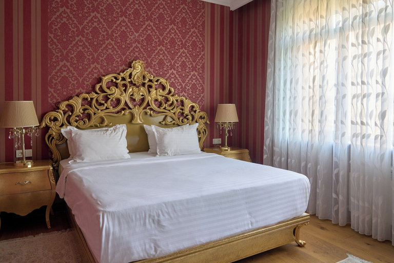 Room 2, Monday Royal Apart Hotel, Tashkent City