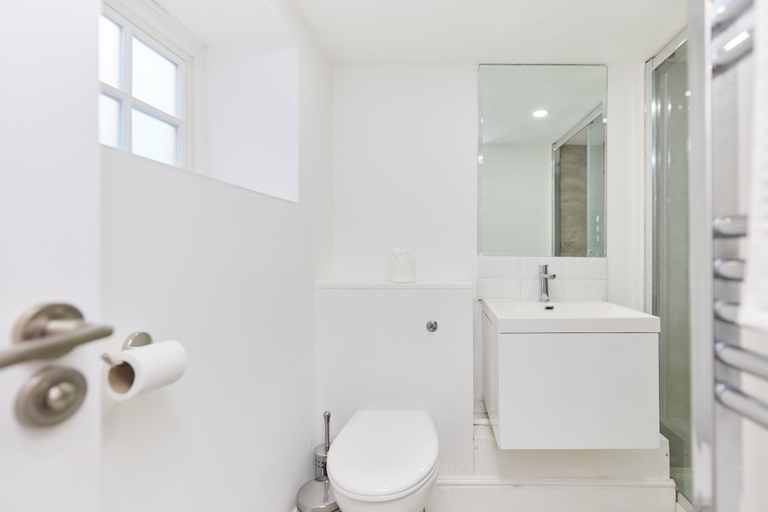 Bathroom 5, Countryside Edge Flat, Surrey