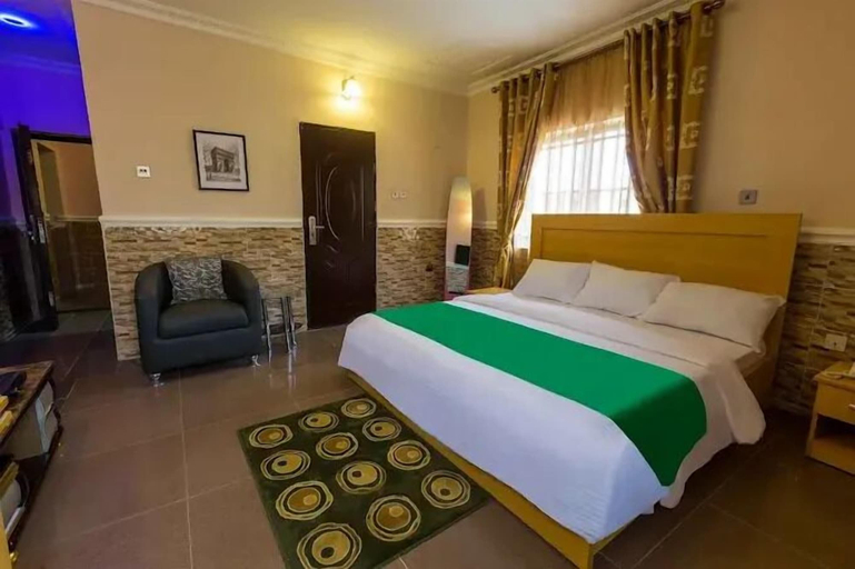Room 2, Lorenzo's Place, AbujaMun
