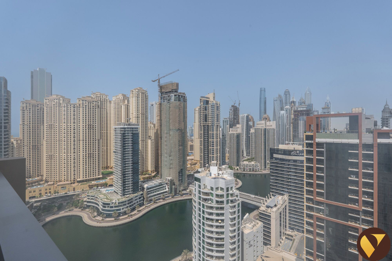 City view 3, Emaar Residences with Direct Access to Marina Mall, Dubai