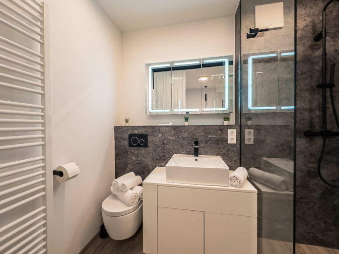 Bathroom 4, CREST - Riverside Lofts & Studios, Passau