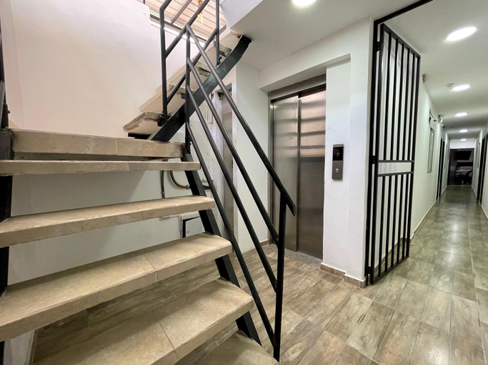 Staircase, Edificio RG33, Medellín