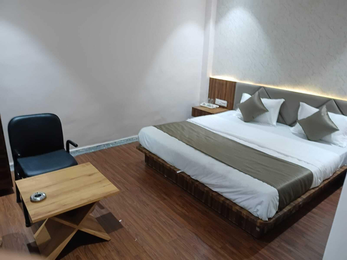 Living area, HOTEL SHYAM VILLA, Ahmadabad