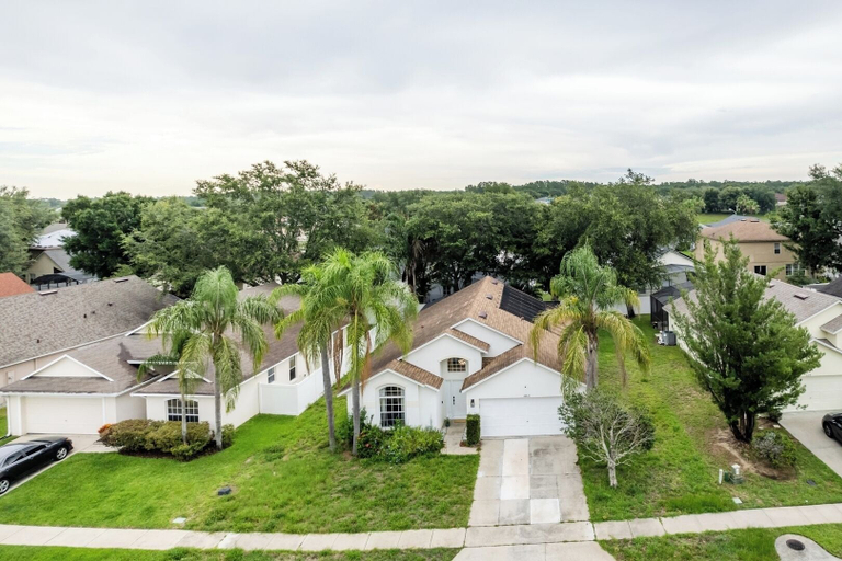 Floor plan 3, Private King BR + Pool Access Near Disney, Lake