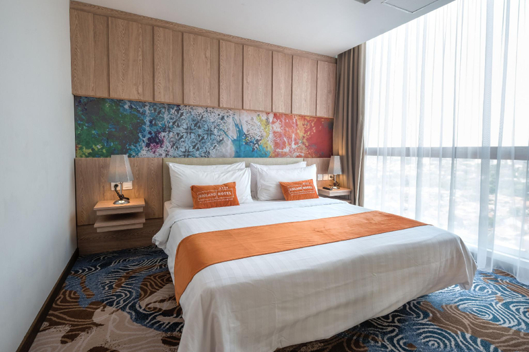 bedroom 19