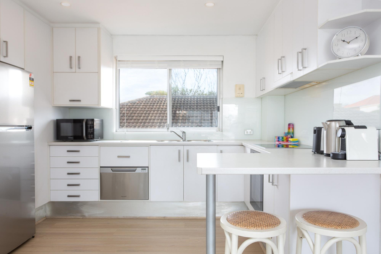 Separate living room 4, MadeComfy Trendy Apartment on Dee Why Beach, Sydney
