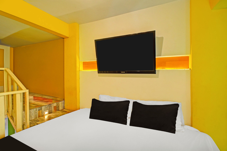 Room 4, OYO 94764 Syariah KamarGue, Jakarta Pusat