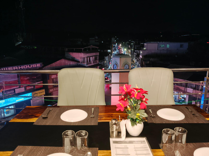 Food & Drinks 5, Hotel Landmark, South Andaman