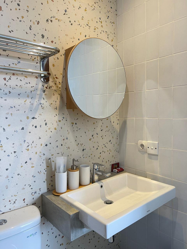 Bathroom 4, Griyaadara Villa by Nandara Hospitality 02, Yogyakarta
