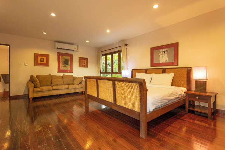 Room 5, MassiveHugePool9MinutesWalk to BeachV131, Pulau Phuket