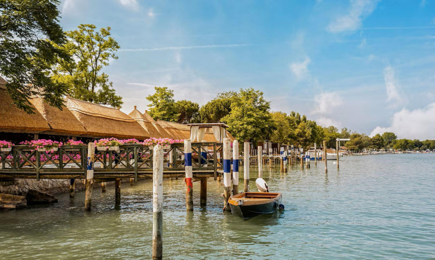 5, Holiday house with shared pool, Venezia