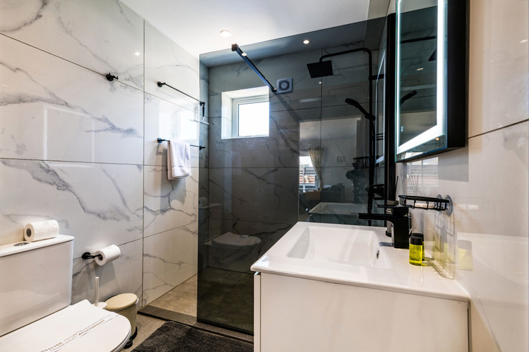 Bathroom 4, Sunrise Ayia Thekla Bungalow