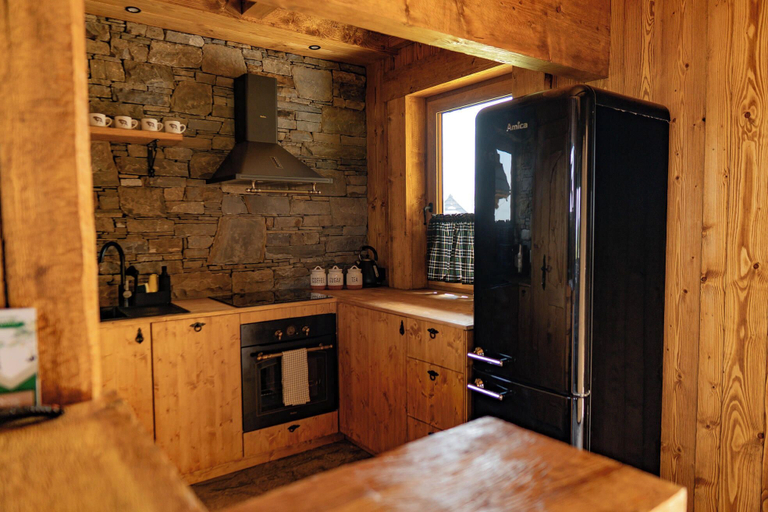 Private kitchen 2, Osada Góralska Ostoja Pod Gubałówką z Jacuzzi, Tatra