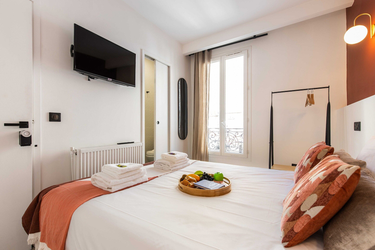 Bedroom 3, Bright Studio - Tour Eiffel / Champs de Mars, Paris