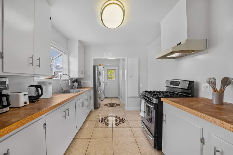 Room 2, East SJ Entire 4Br Home Quiet, Santa Clara