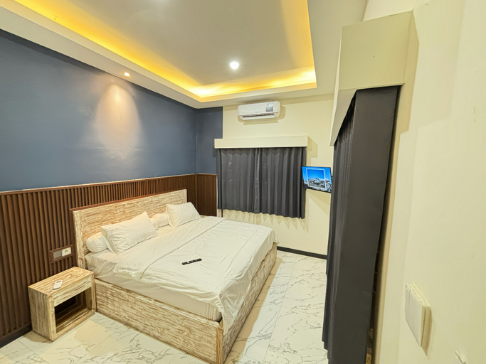 Others 3, Hostel Labuan ORA, Manggarai Barat
