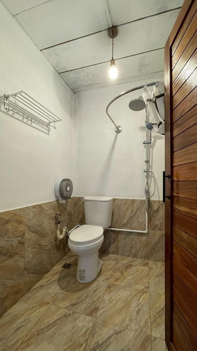 Bathroom 2, NUBDAO 168 Homestay, Lan Sak