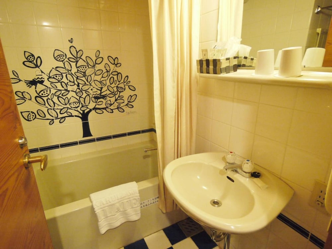 Bathroom 5, Kyu Karuizawa Hotel Shinonome, Karuizawa