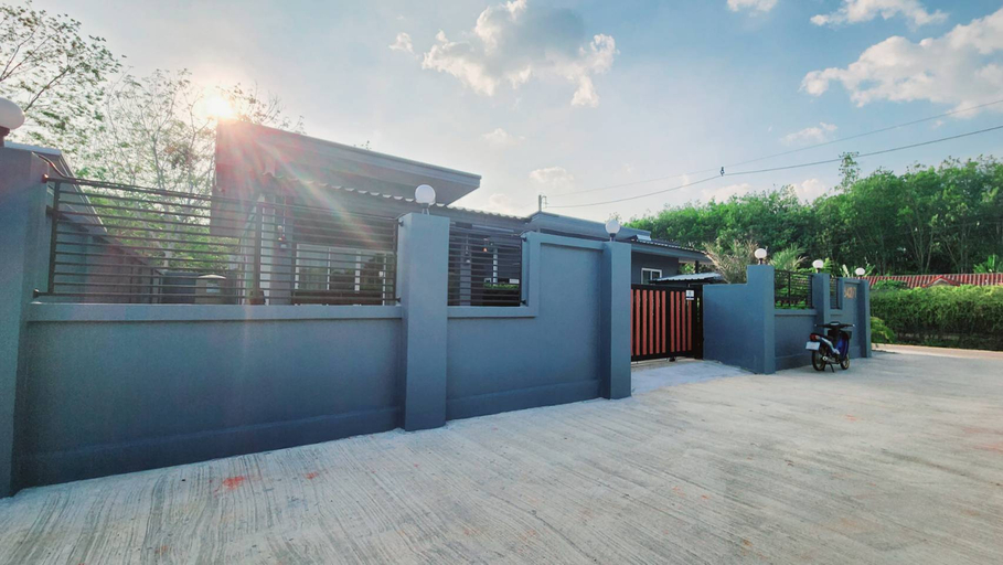 Exterior & Views 2, Lark Pool Villa Krabi, Mueang Krabi
