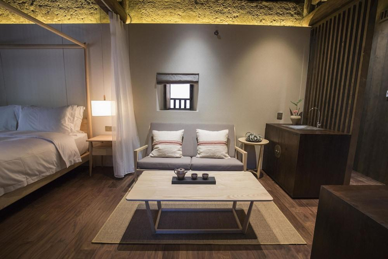Bedroom 2, Tsingpu Tulou Retreat, Zhangzhou