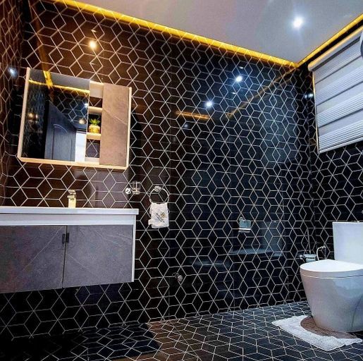 Bathroom 3, Milton Avenue Suites, Accra