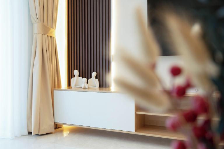 Living area 2, KeyRock - Dubai Marina with Pool & Gym, Dubai