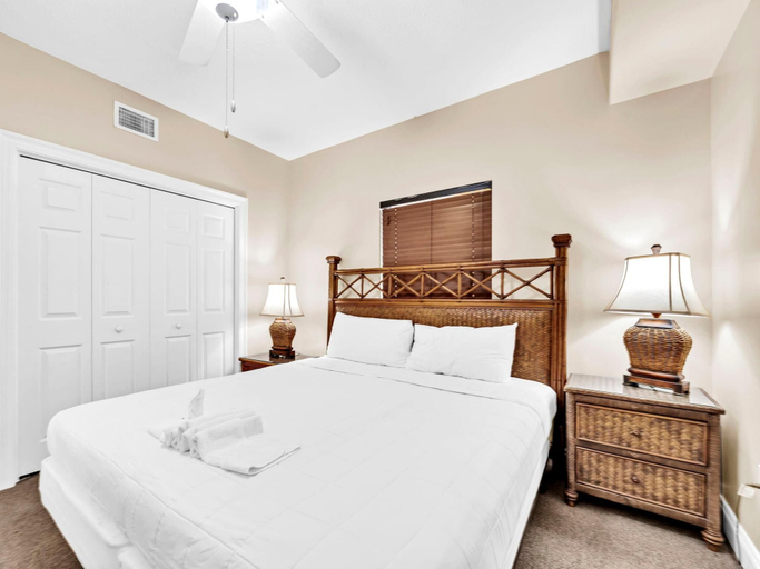Bedroom 2, Treasure Island 1804, Bay