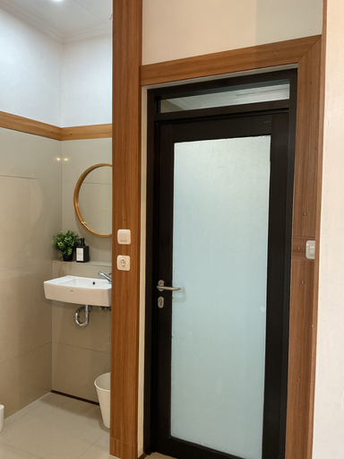 Bathroom 4, Citrus Villa Puncak Cipanas, Cianjur